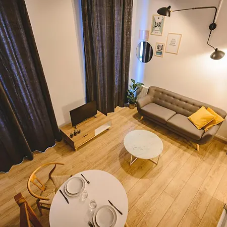 Hyper Centre - De * Реймс